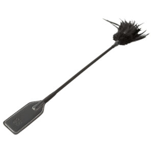 Sei Mio - černý bičík a hladítko